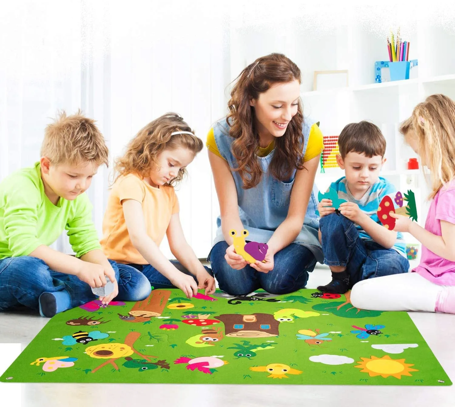 Importikaah Felt Early Learning Supplies: Kids Gift Play Kit - Insect Story Set with Wall Stickers