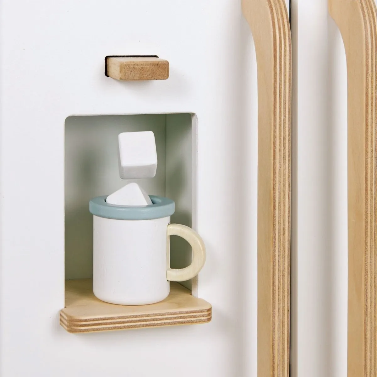 Pretend Kitchen Refrigerator